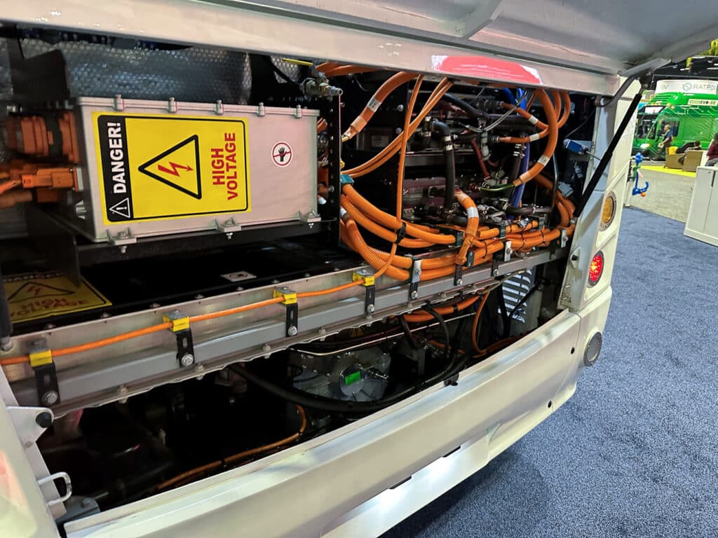 TSA rozbudowuje zakład w Austrii – co to oznacza dla rynku autobusów elektrycznych?