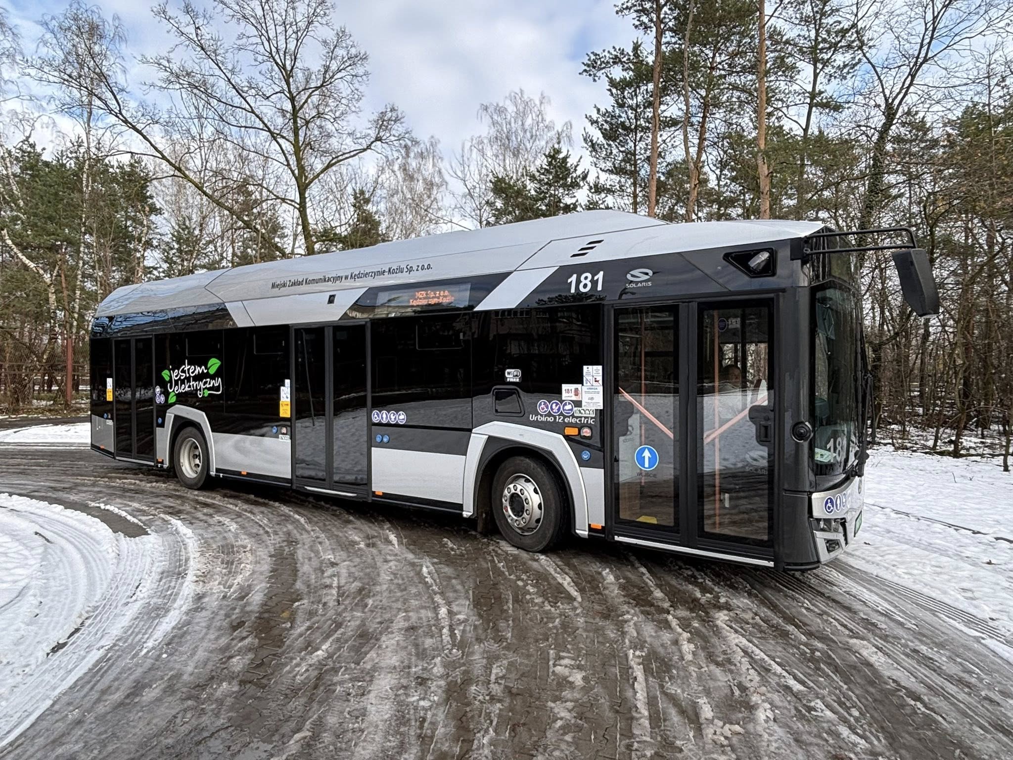 Infobus - MZK Kędzierzyn-Koźle wybrał Solarisa. Dwa elektrobusy i infrastruktura za ponad 10 mln zł
