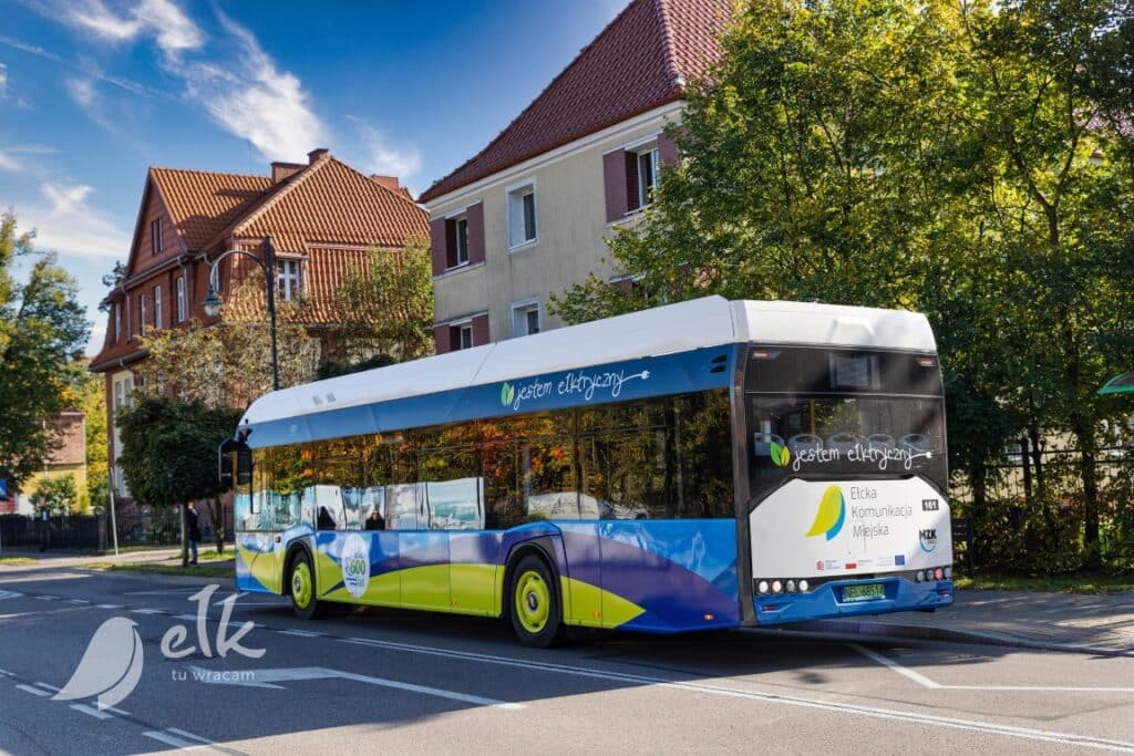 Nowy autobus elektryczny zasilił flotę MZK w Ełku. Trwa konsekwentna transformacja transportu publicznego / fot. MZK Ełk
