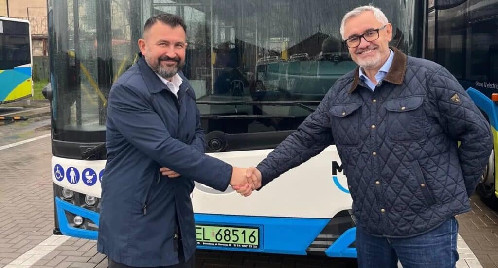 Siódmy autobus elektryczny zasilił flotę MZK Ełk. Pierwszy z nowego kontraktu Solarisa