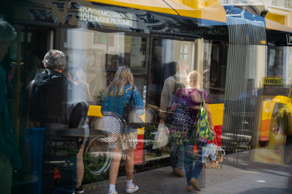 Przetarg na usługi transportu publicznego w Warszawie – długi kontrakt, wysokie wymagania / fot. WTP