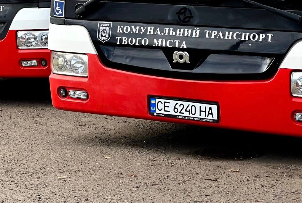 Infobus - Czeska solidarność na kołach: Praga przekazuje kolejne autobusy Ukrainie