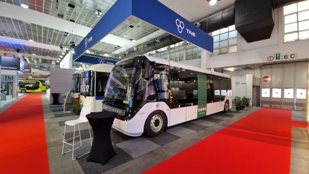 Busworld 2025: TAM Europe z ofertą autobusów elektrycznych, wodorowych i lotniskowych