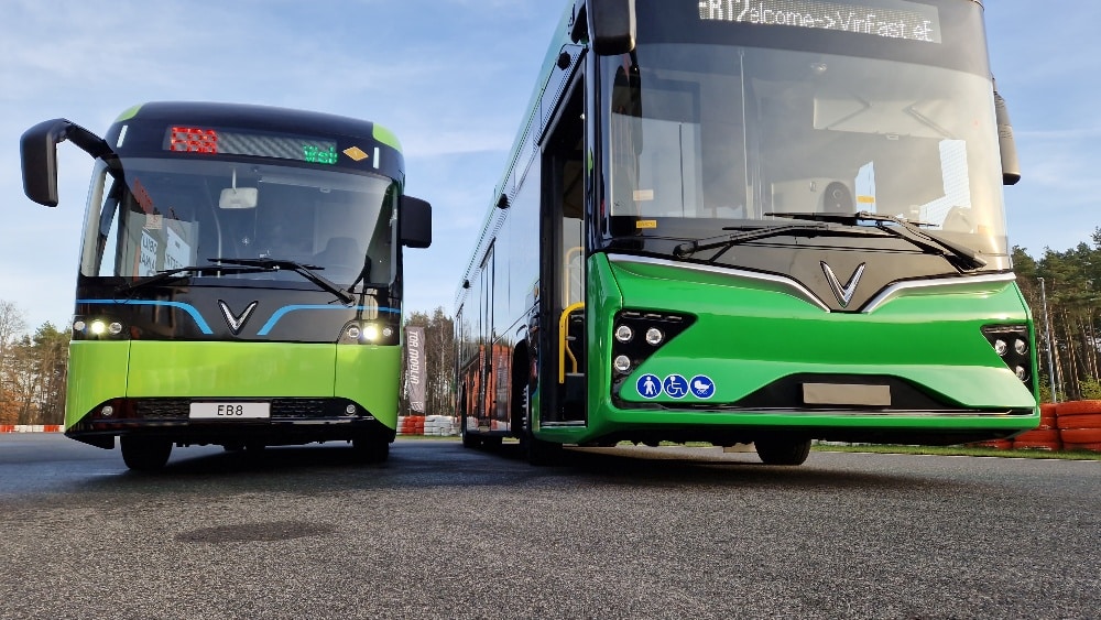 Pierwsza prezentacja autobusów VinFast w Polsce: Tor Modlin na starcie ekspansji