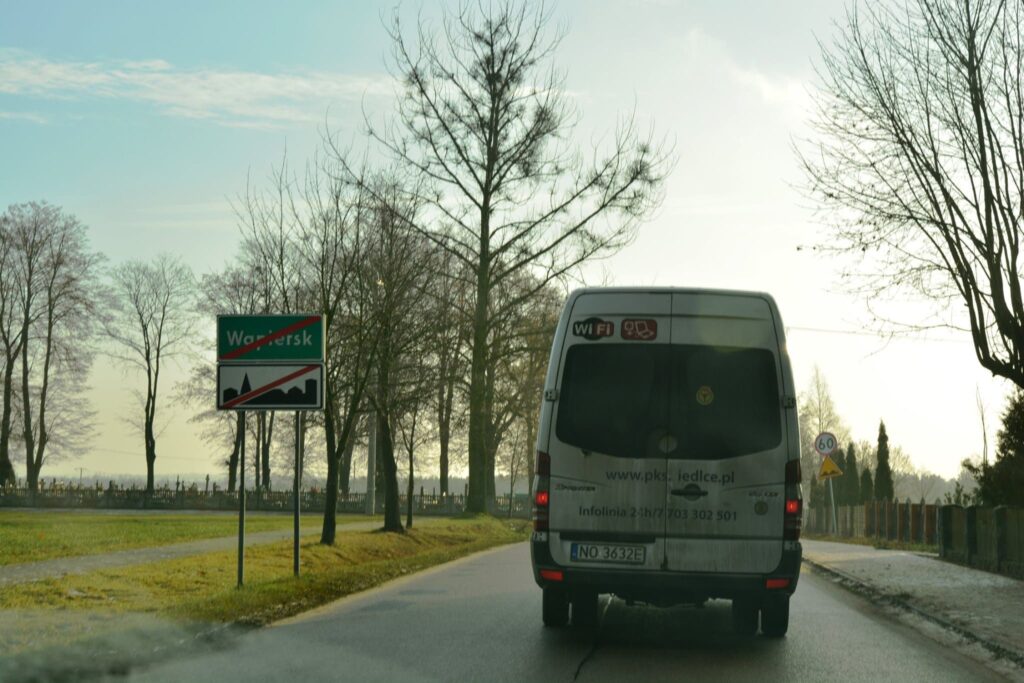 7 listopada prezydent Karol Nawrocki zawetował nowelizację wprowadzającą m.in. zmian w FRPA oraz możliwość testowania tzw. pojazdów zautomatyzowanych w warunkach drogowych.