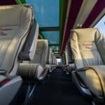 Nobless Line pokazuje nowy luksusowy autobus. Układ siedzeń 2+1, restauracja i toaleta z inteligentnym oknem – czeski standard premium wjeżdża na europejskie trasy