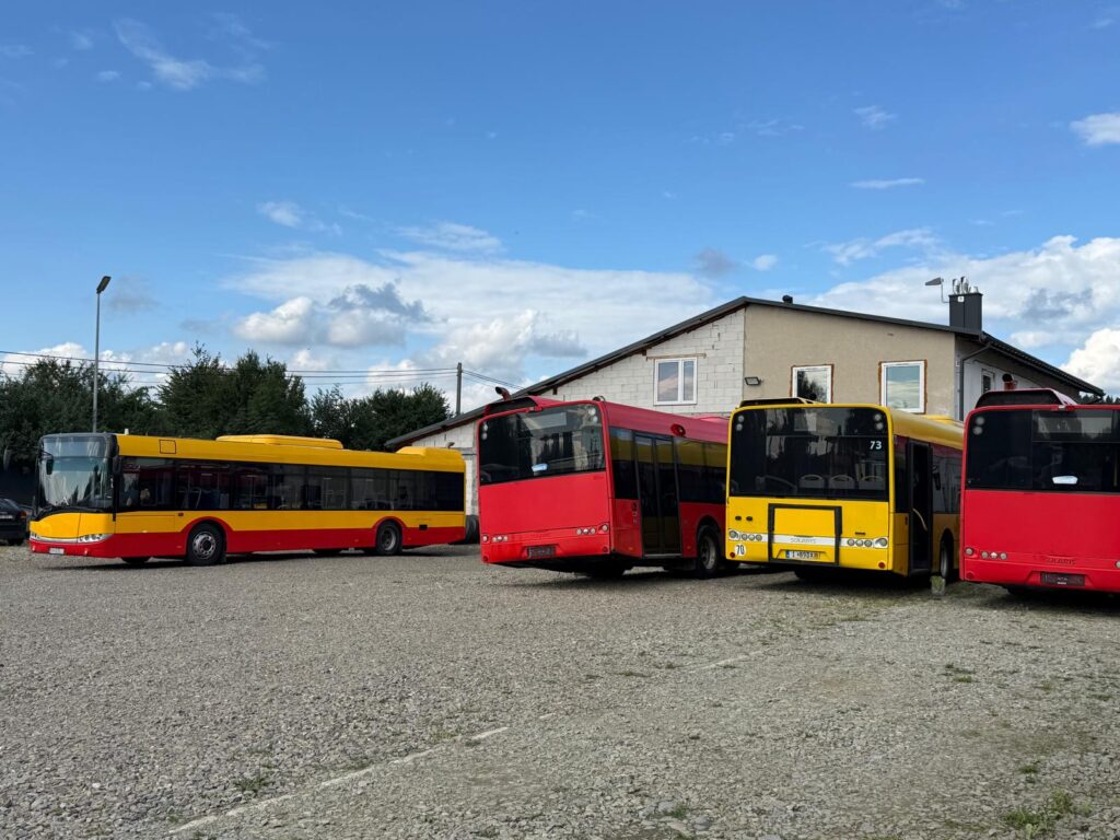 Autobusy używane od LS: Szybka dostawa, elastyczność i samorządowe referencje