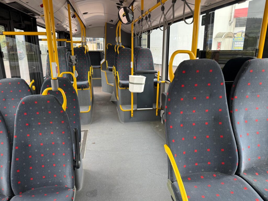 Autobusy używane od LS: Szybka dostawa, elastyczność i samorządowe referencje