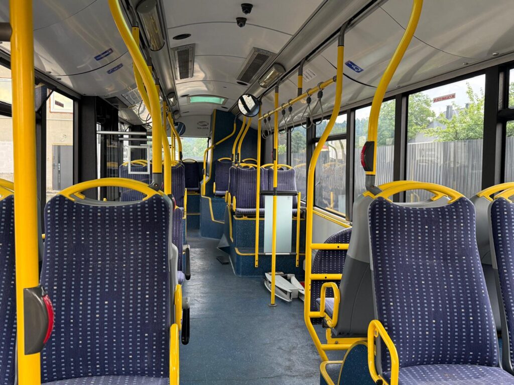 Autobusy używane od LS: Szybka dostawa, elastyczność i samorządowe referencje