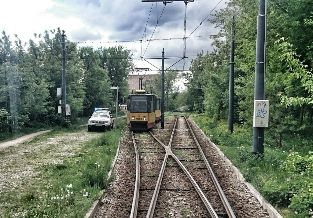 Infotram - Warszawa: Rusza przegląd systemu sterowania ruchem na jednotorowej linii do Boernerowa