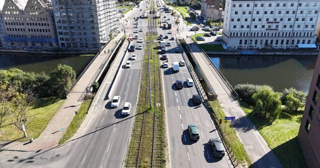 Gdańsk: 7 ofert na przebudowę torowiska na Podwalu Przedmiejskim i przebudowę mostu nad Starą Motławą foto: gdansk.pl