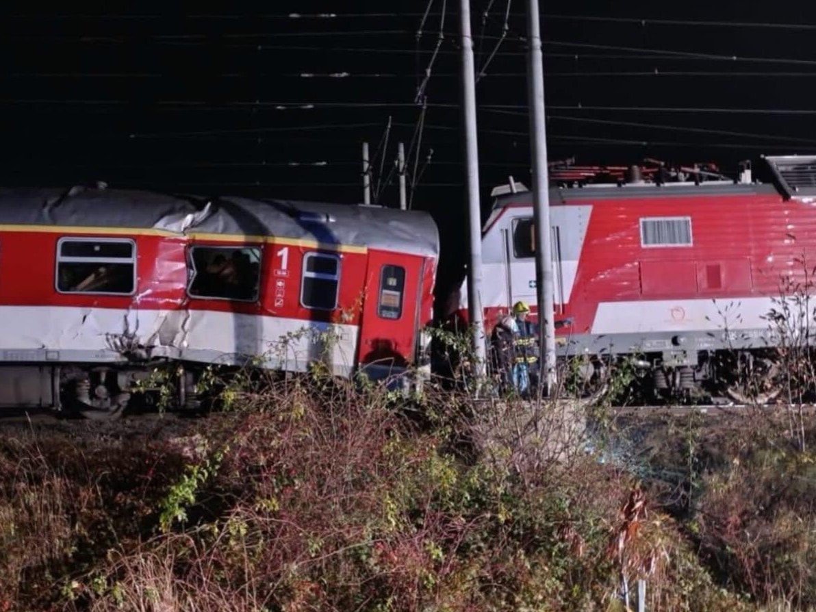 Inforail - Zderzenie dwóch pociągów pasażerskich w pobliżu Bratysławy. Drugie z kolei
