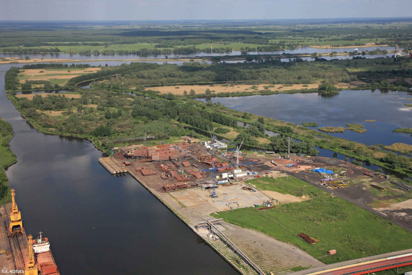 Infoship - Partner Stocznia z Polic zbuduje nową pogłębiarkę toru wodnego Szczecin – Świnoujście