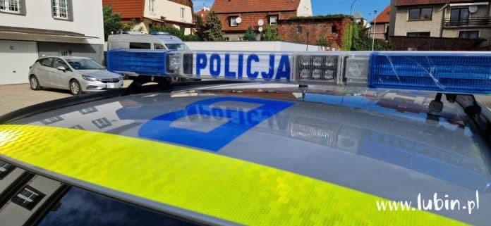 Do zdarzenia doszło w Rudnej, gdzie po godzinie 21:00 patrol policji zauważył rowerzystę poruszającego się niepewnie po drodze.