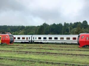 Inforail - PKP Intercity otworzyło oferty na najem wagonów pasażerskich. Jedna oferta, duże różnice cenowe