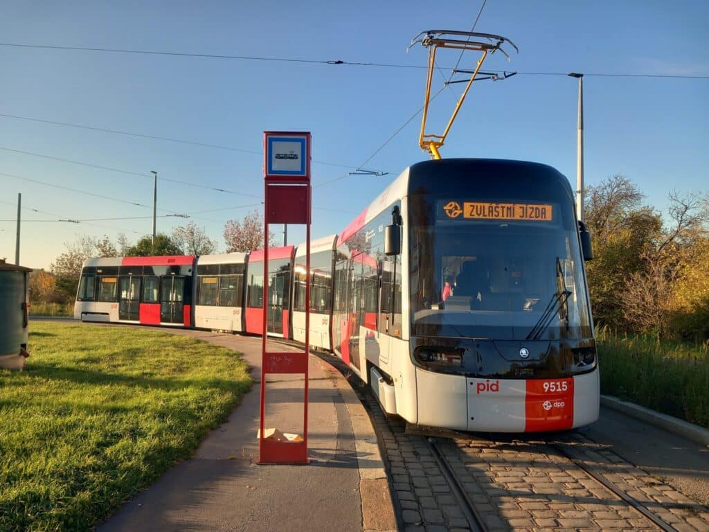 Škoda liczy na sukces w warszawskim przetargu na dostawę nowych tramwajów