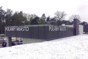 Interpelacja w sprawie parkingu przy Puławy Miasto. Ministerstwo wyjaśnia, na czym stoi sprawa