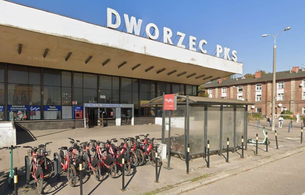 Dworzec PKS w Gdańsku do rozbiórki. Rusza pierwszy etap zmian, ale na budowę jeszcze poczekamy