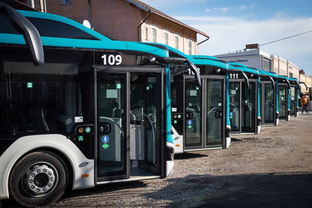 Rzeszów: Najbrzydszy dworzec w Polsce do rozbiórki. W zamian centrum przesiadkowe ZG PKS