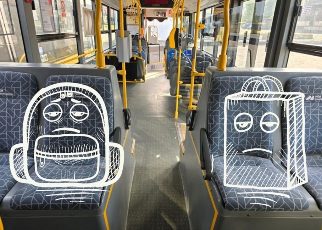 Warszawa/ Radni rozszerzyli katalog zachowań zabronionych w komunikacji miejskiej