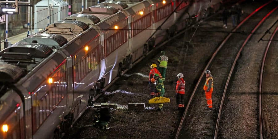 Inforail - Zarzuty dla sprawcy ataku nożownika w pociągu do Londynu