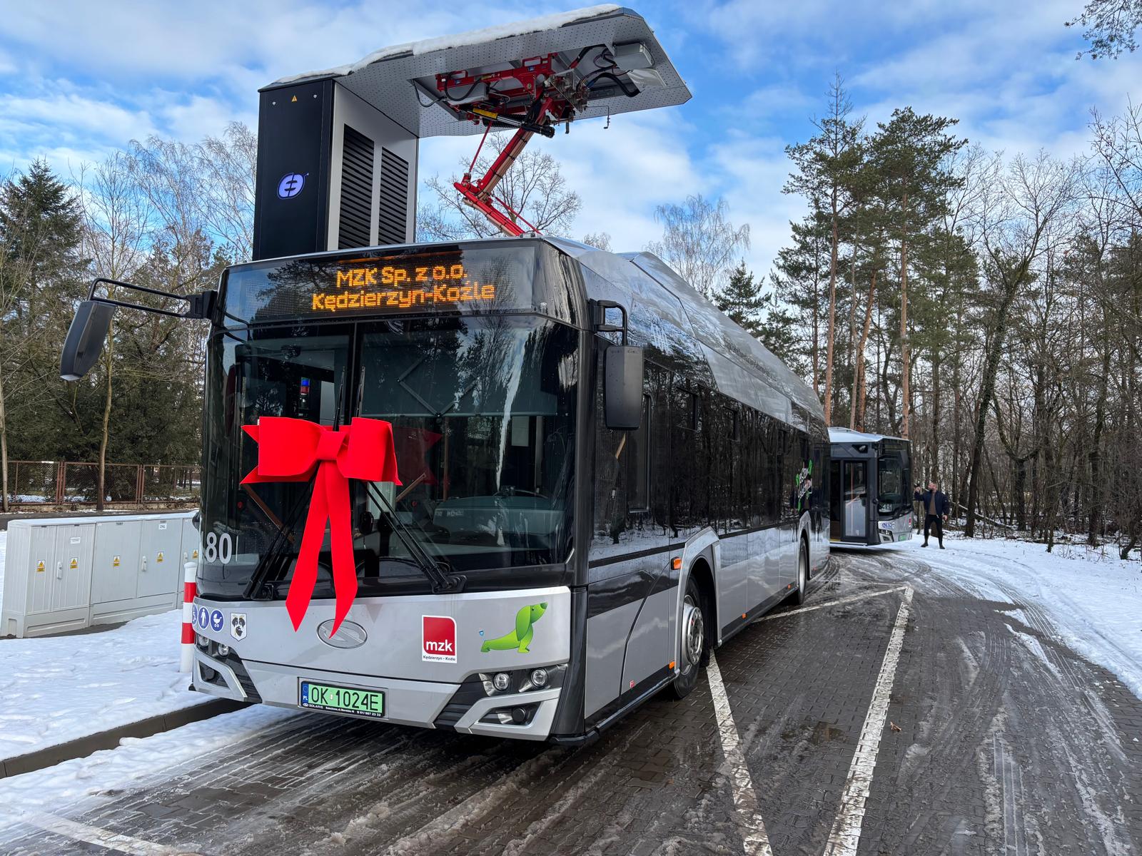 Infobus - MZK Kędzierzyn-Koźle z pierwszymi elektrykami od Solarisa. Będą kolejne