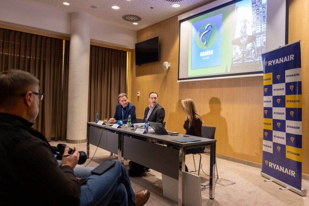 Ryanair otwiera pięć nowych tras z Gdańska i powiększa bazę o szósty samolot