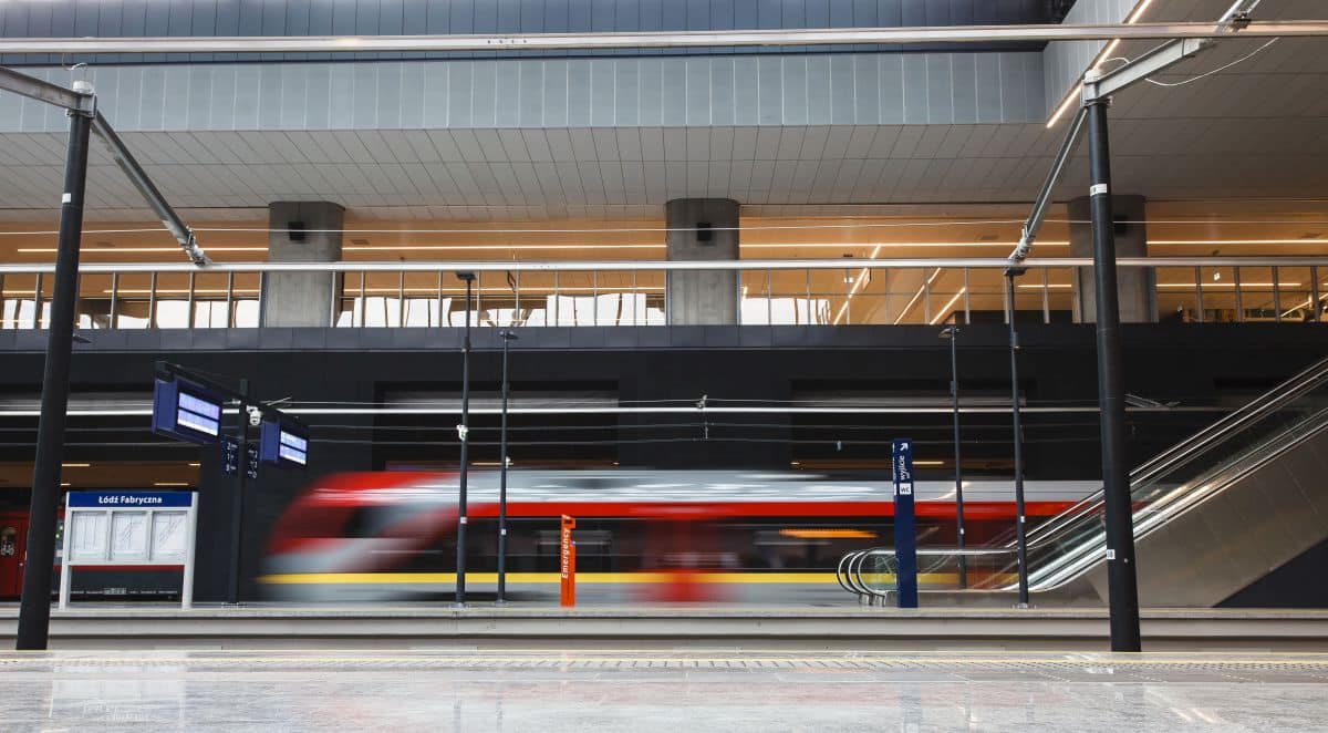 Inforail - Nowe połączenie ŁKA i dodatkowe postoje na trasie Koluszki – Łódź Fabryczna