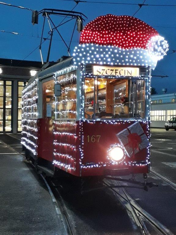 Świąteczne tramwaje wracają na ulice Szczecina. „Perełka” i rozświetlona „Siódemka” foto: UM Szczecin