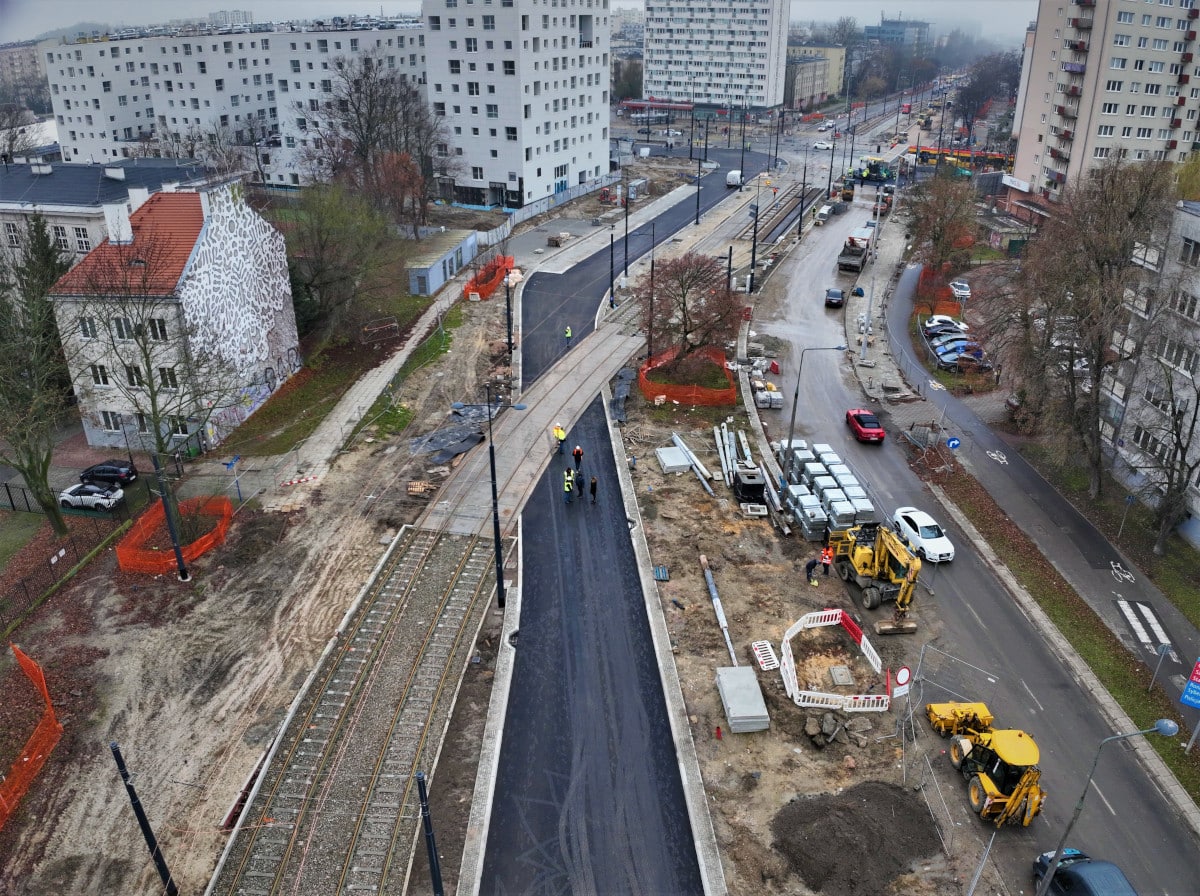 Infotram - Torowiska Tramwajów Warszawskich stare i w złym stanie. Pasażerów czeka kolejny rok z utrudnieniami