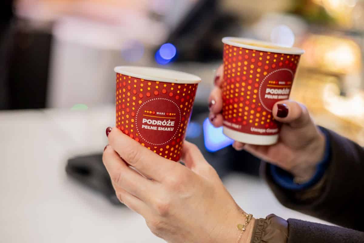 Inforail - PKP Intercity wzmacnia gastronomiczną flotę. O pięć wagonów