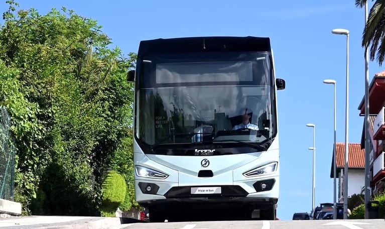 Infobus - Irizar za VDL w Kolonii. Hiszpanie dostarczą 78 elektrobusów. Już w wersji ie bus Efficient