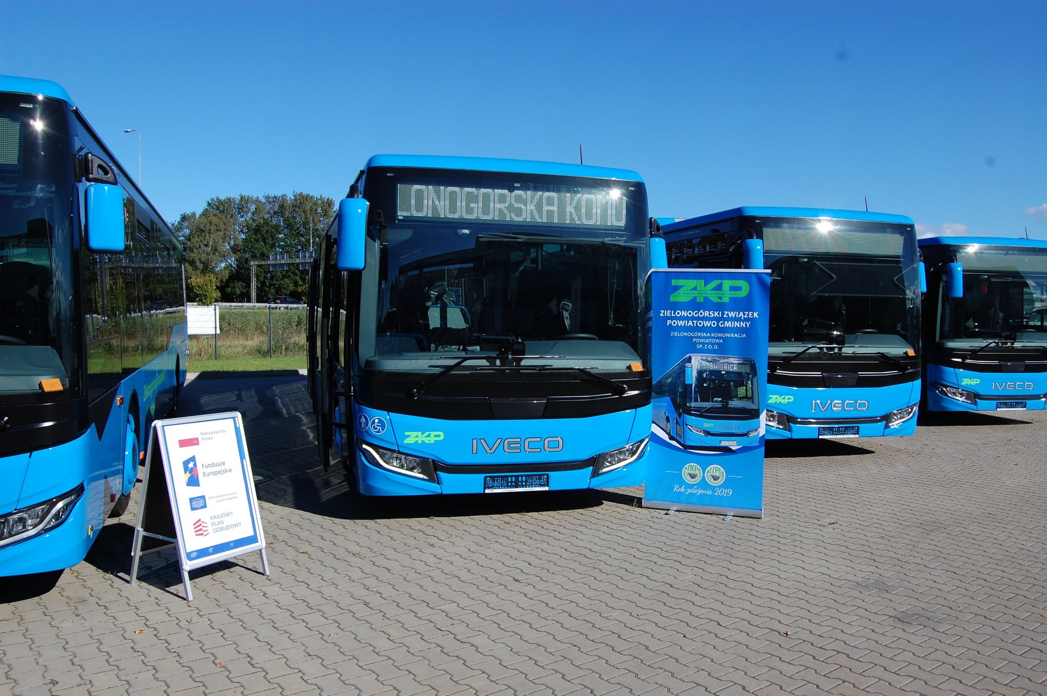 Infobus - Powiat Zielonogórski odebrał 20 autobusów Iveco Crossway 12 LE. Z CUPT-KPO