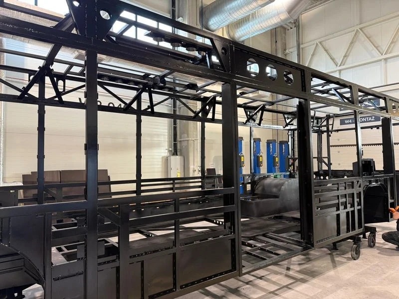 Wodorowa flota Rybnika rośnie. Kolejne NesoBusy odebrane. o