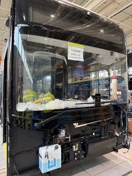 Wodorowa flota Rybnika rośnie. Kolejne NesoBusy odebrane. o