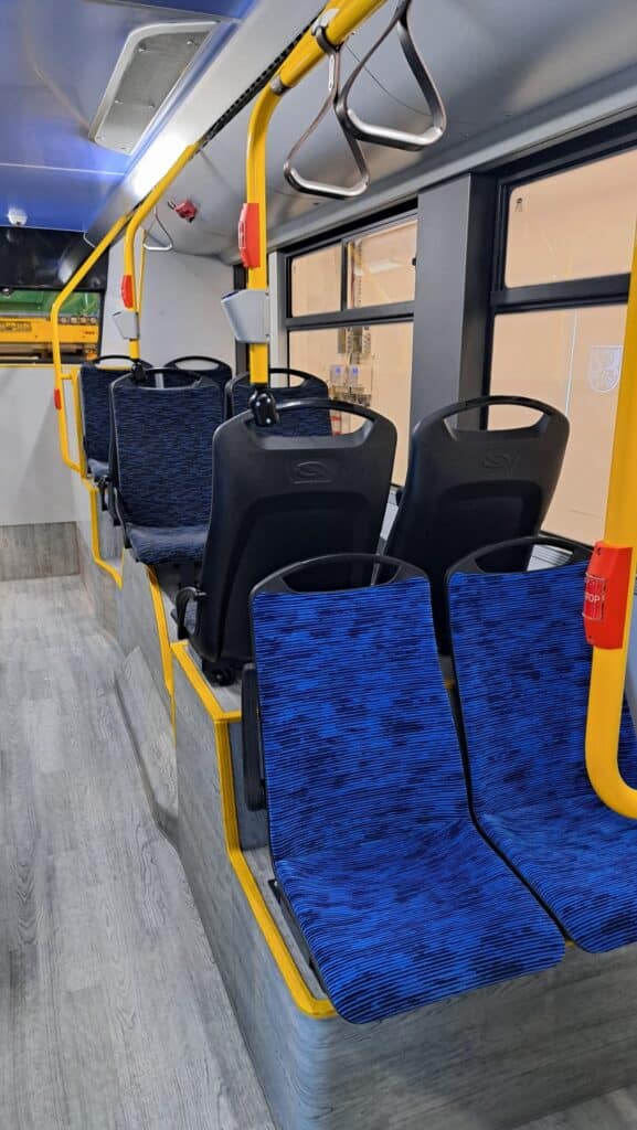 Elektryczna rewolucja w Tczewie: pierwsze autobusy z nowym malowaniem już praktycznie gotowe