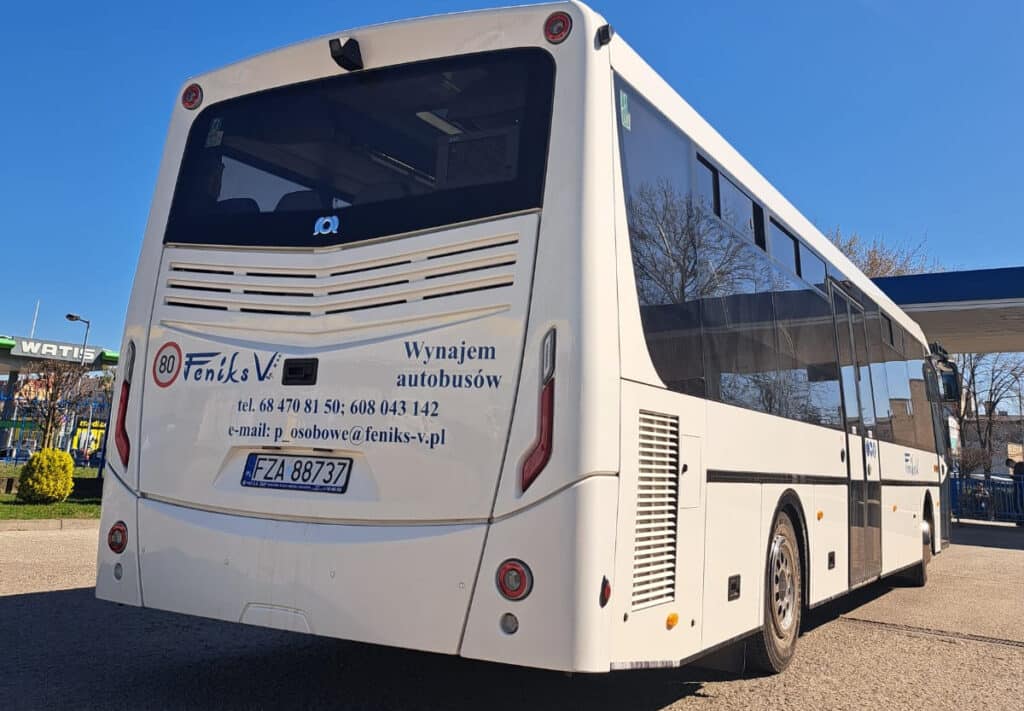 Otwarcie ofert na linie autobusowe w Żarach. Dotychczasowy operator z jedyną propozycją