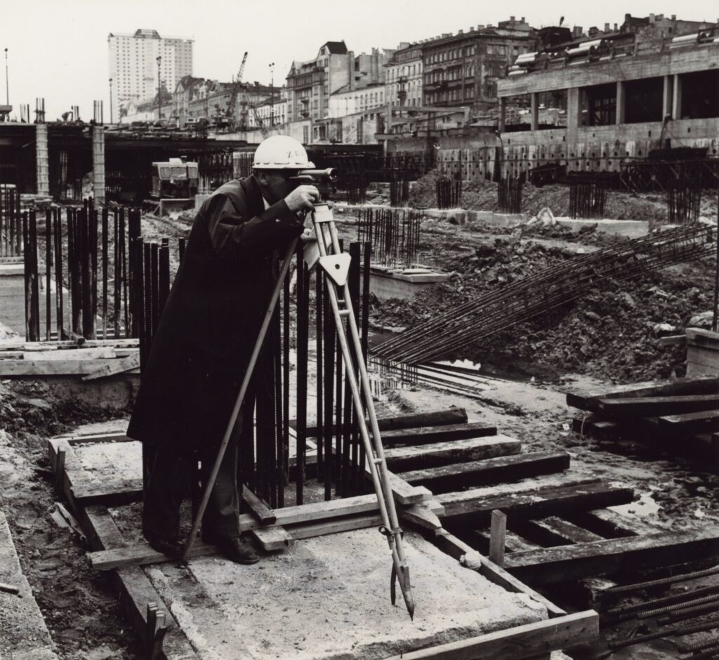 Dworzec Centralny skończył 50 lat! Witano na nim Leonida Breżniewa i Kim Ir Sena, wystąpił w filmach, serialach i piosenkach foto: FB/PKP SA