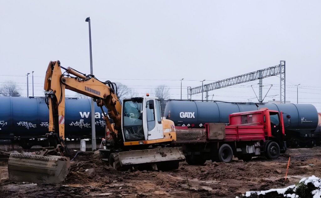 Nowy parking przy stacji w Koluszkach ułatwi dojazdy mieszkańcom regionu foto: PKP PLK