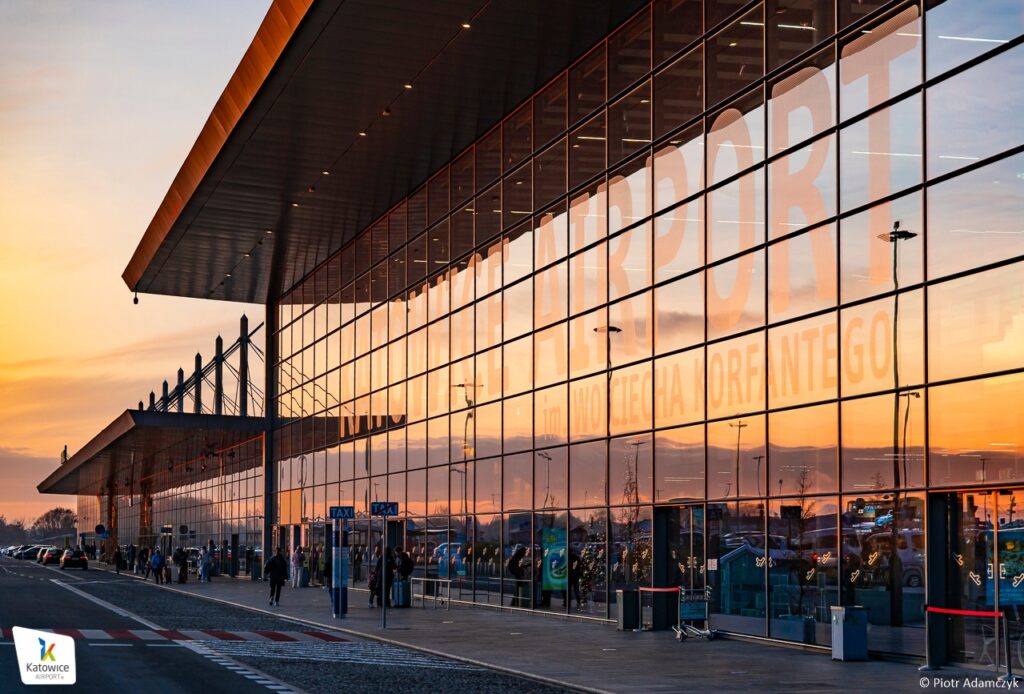 Katowice przekraczają barierę 7 mln podróżnych. Port rośnie najszybciej w Polsce