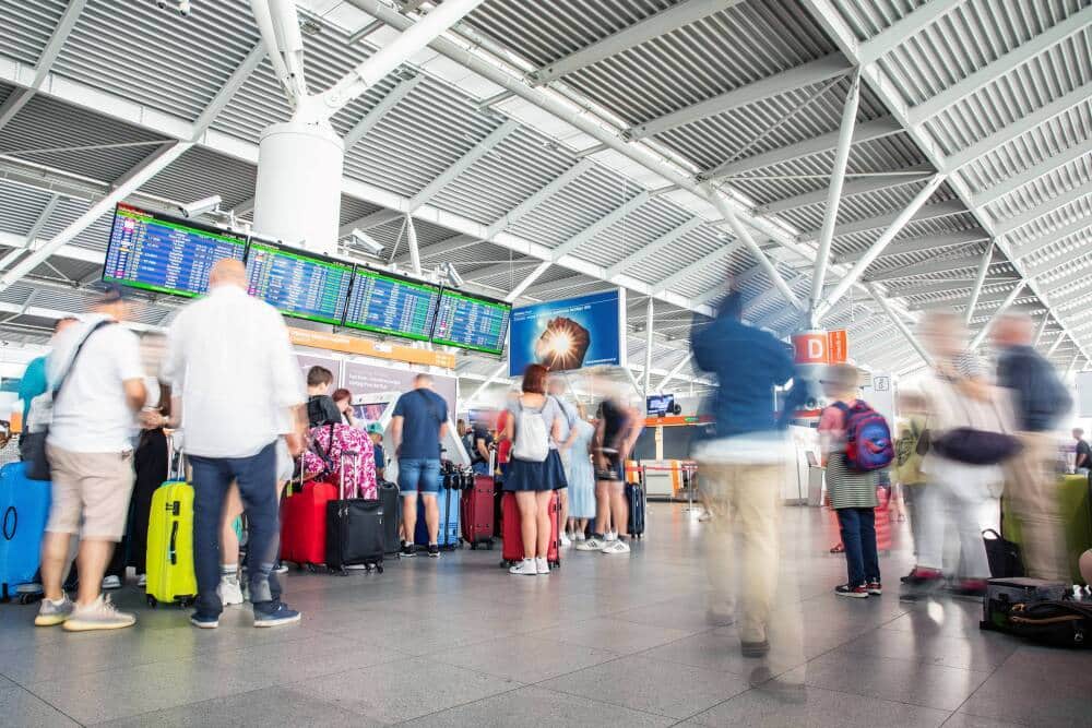 Infoair - System EES opóźniony do września 2026. Spokój na lotniskach w Europie
