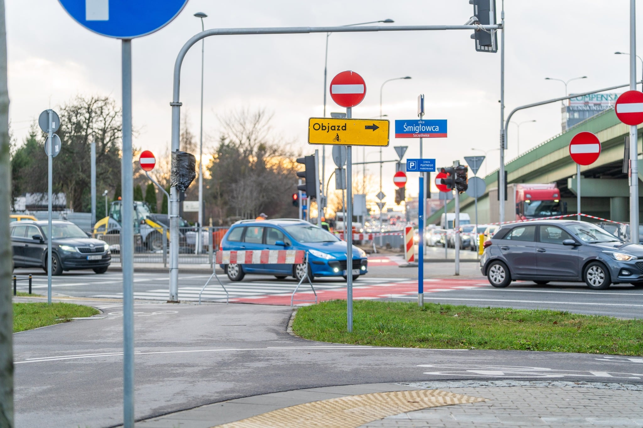 Infobike - Warszawa modernizuje kluczową trasę rowerową. Przebudowa w Alejach Jerozolimskich