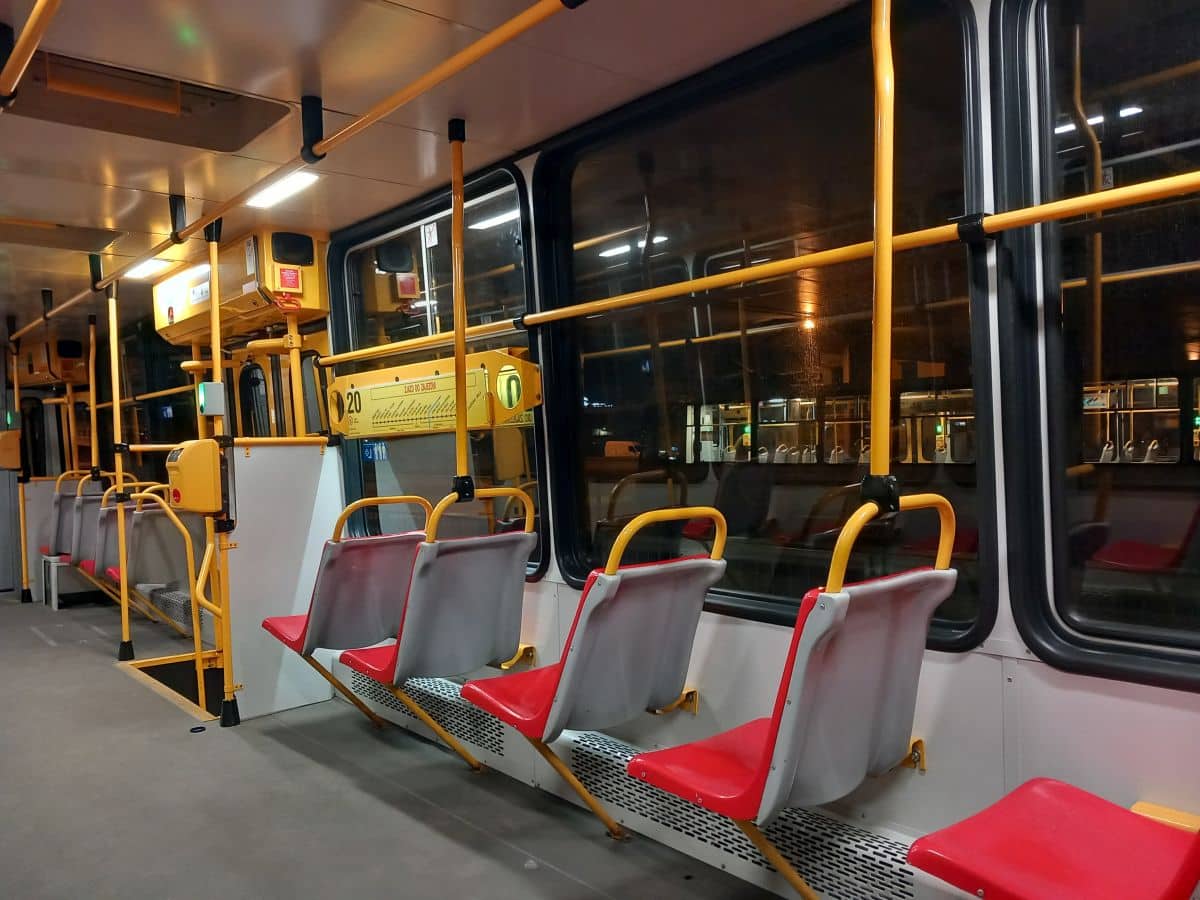 Infotram - W Nowy Rok ZTM Warszawa zawiesza cztery linie tramwajowe i uruchamia jedną zastępczą. Nie wiadomo po co…