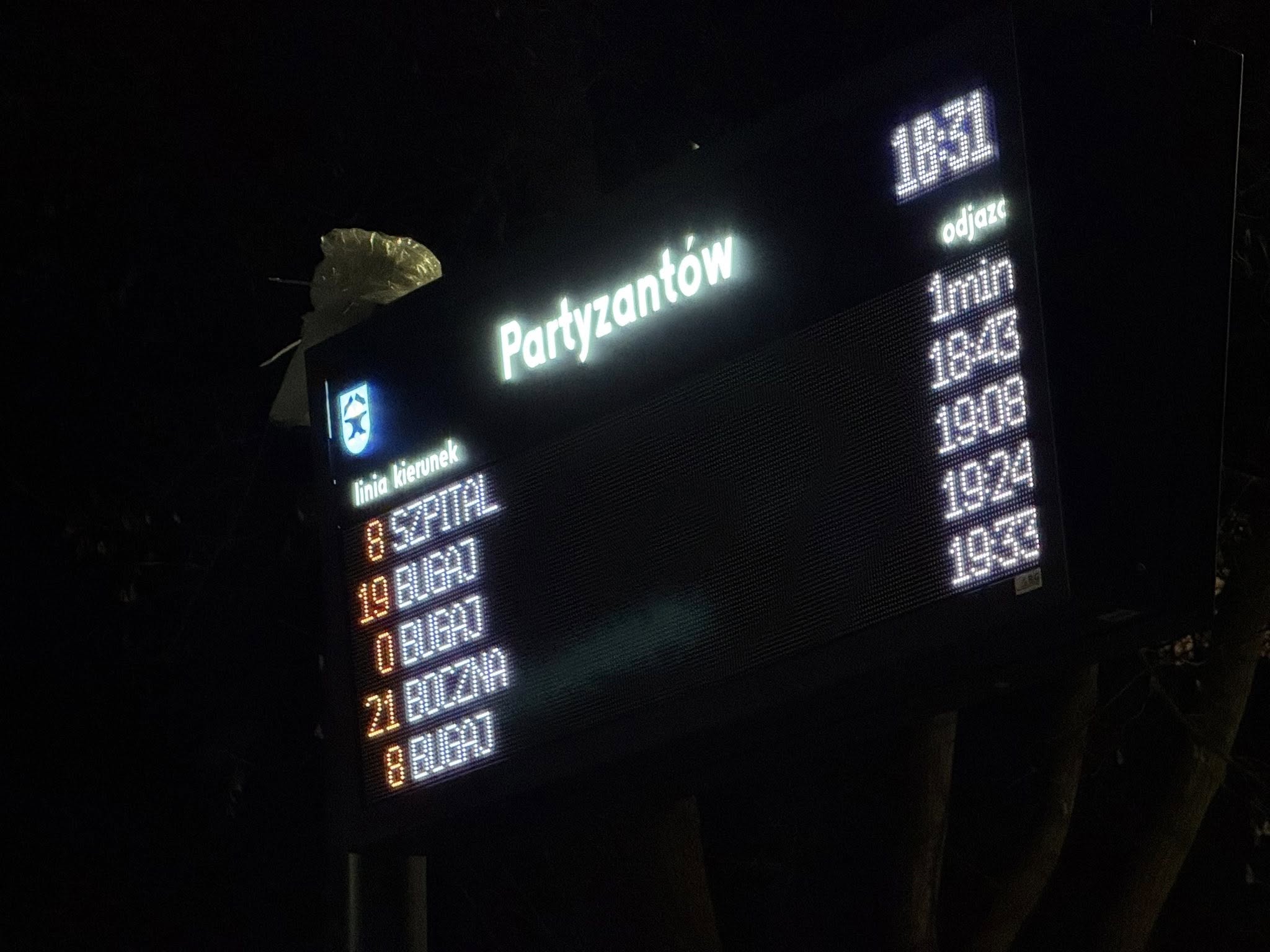 Infotrans - Z Mielca do Starachowic: Pięć nowych tablic LED na przystankach. Od R&G Plus