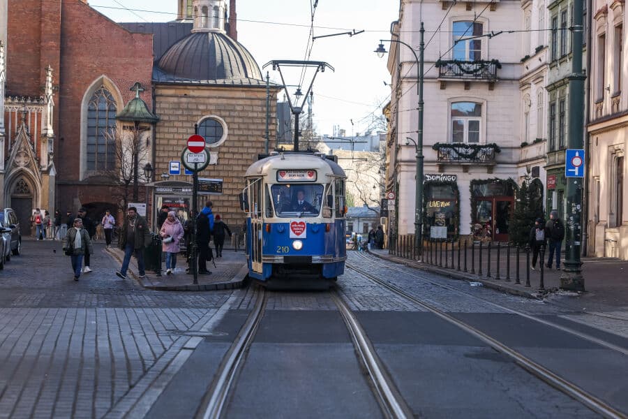 Infotram - Zabytkowy tramwaj 102Na wyjedzie na krakowskie tory podczas 34. Finału WOŚP