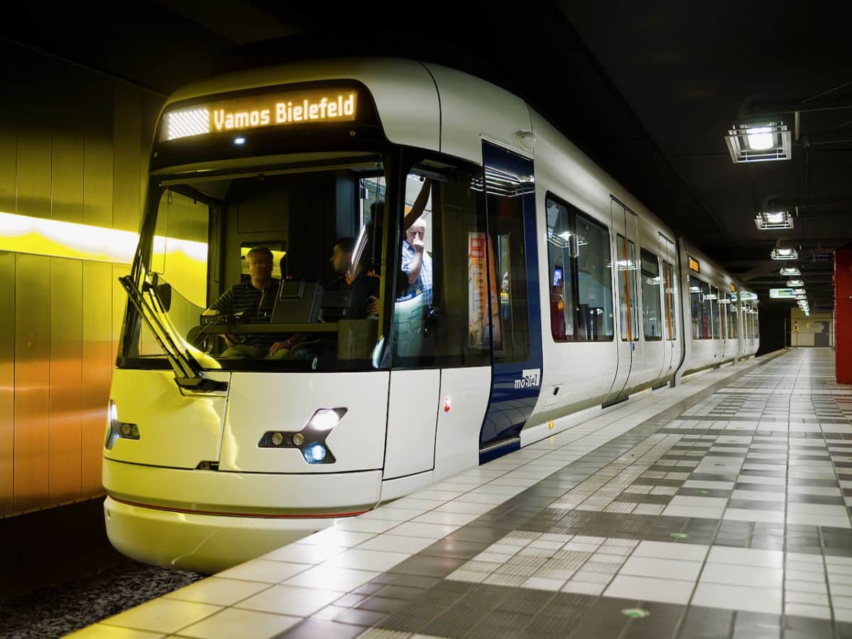 Infotram - Co minister finansów sądzi o przejmowaniu przez PESĘ niemieckiego producenta tramwajów?