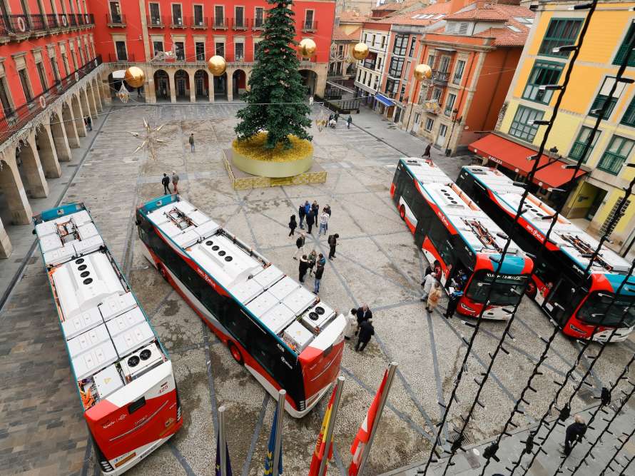 Infobus - Irizar dostarczył elektrobusy do Gijón, a w Madrycie stawia magazynu energii 1 MWh