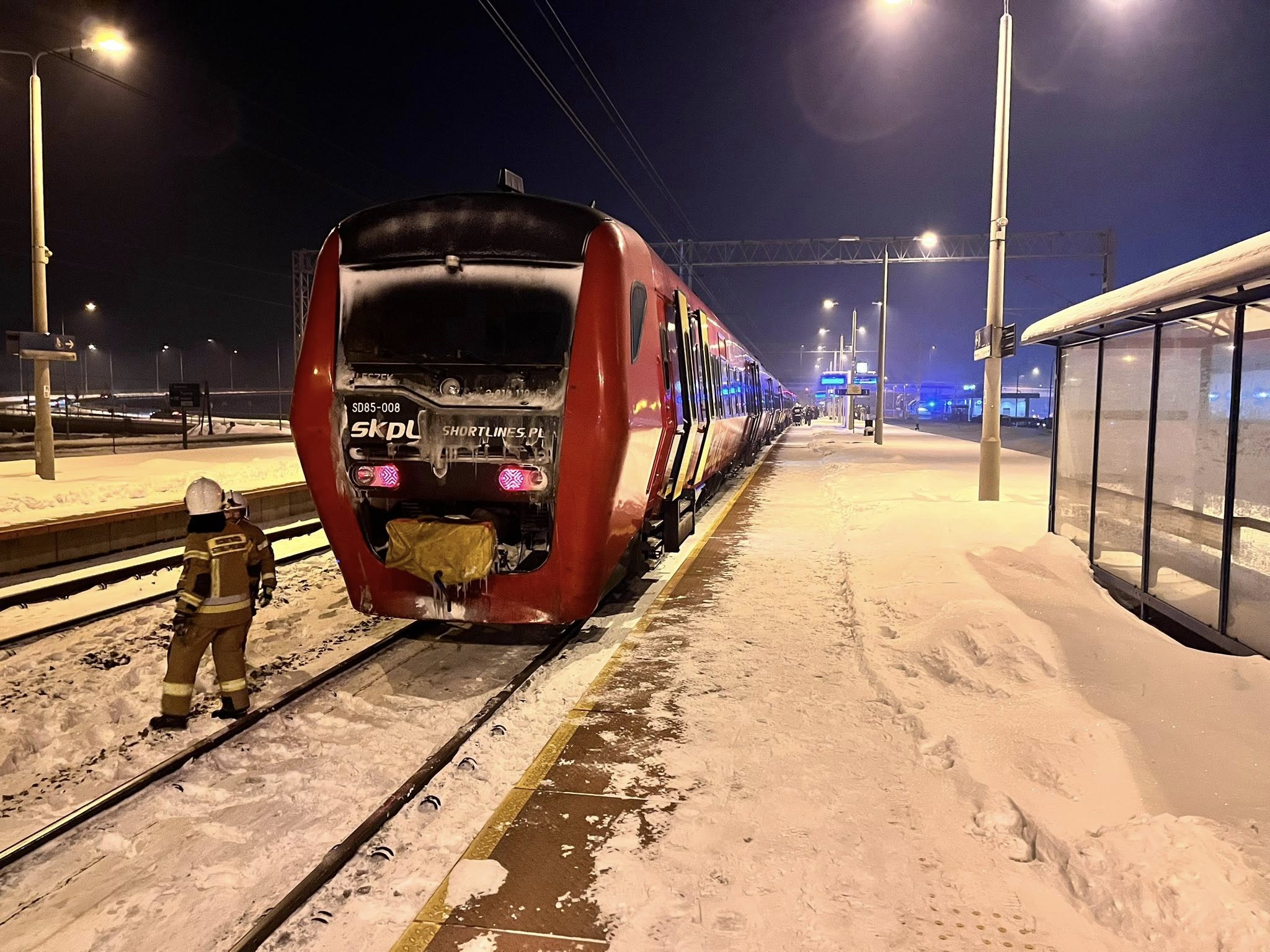 Inforail - SD85 i SN84 awaryjne. Sporo odwołanych połączeń PKP Intercity obsługiwanych przez te składy