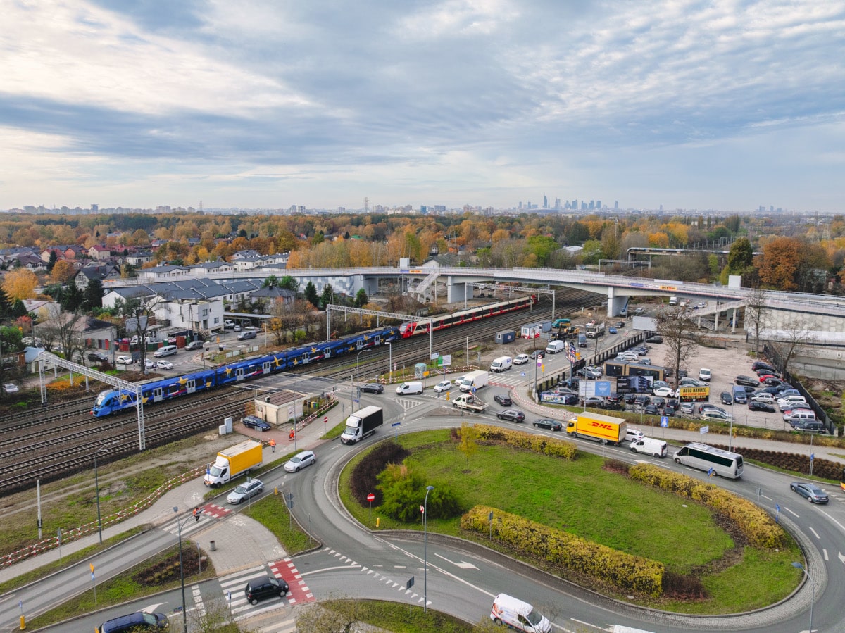 Infobike - Warszawa podsumowuje 2025 rok. Zielone przestrzenie, nowe trasy rowerowe i bezpieczniejsze ulice