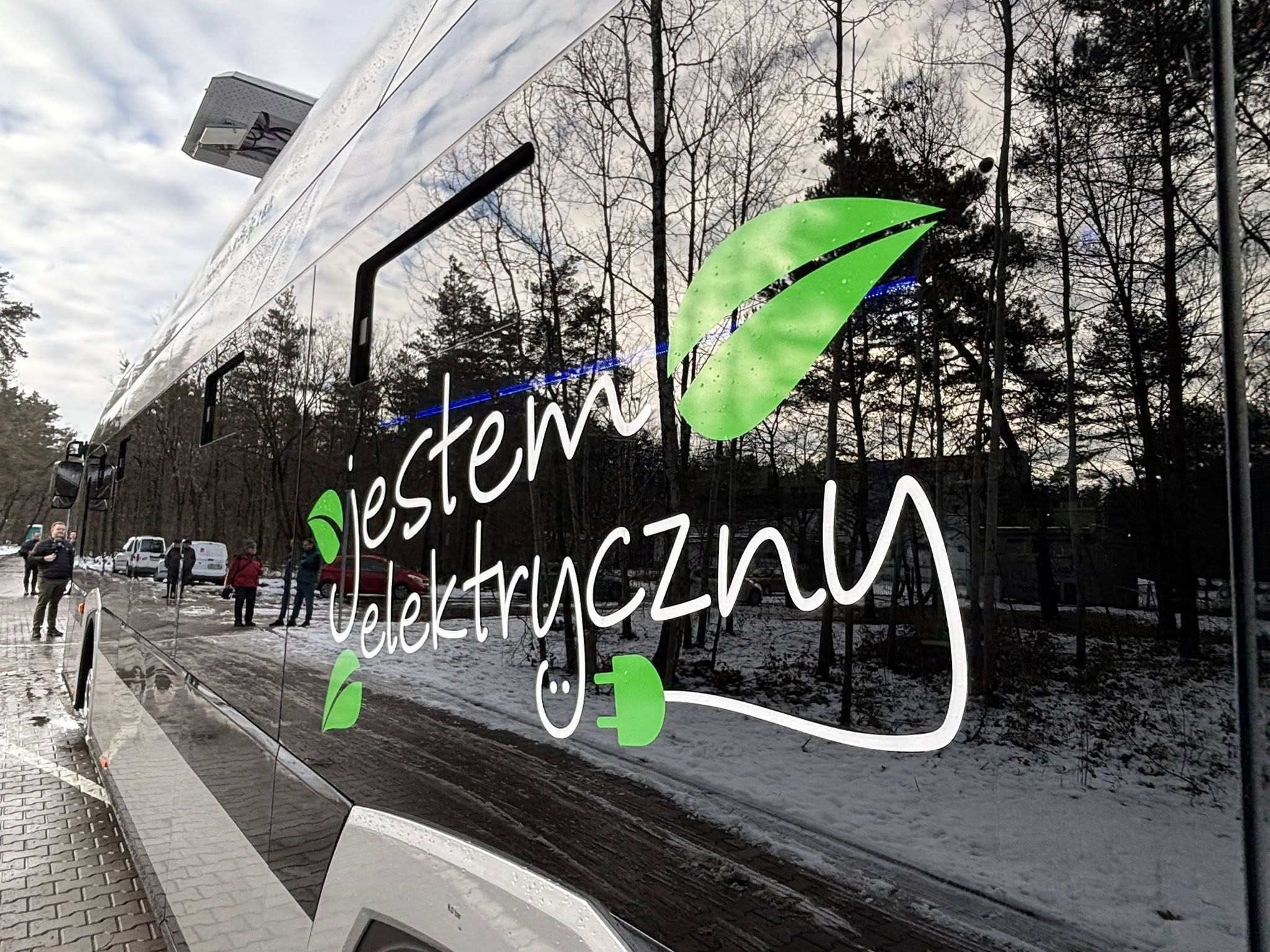 Infobus - Przetarg na dwa autobusy elektryczne dla MZK Kędzierzyn-Koźle. Z jedną ofertą